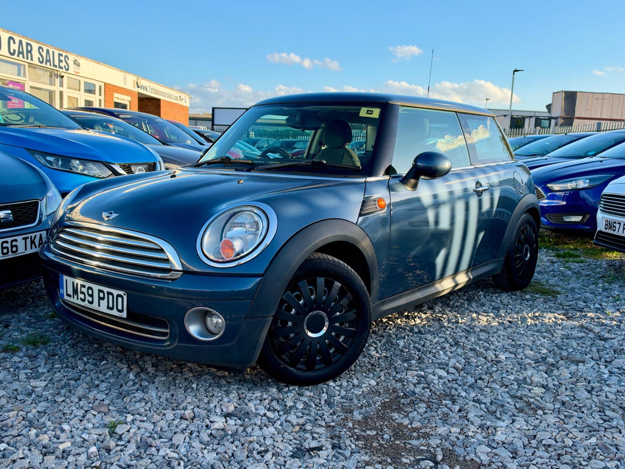 Mini Hatch